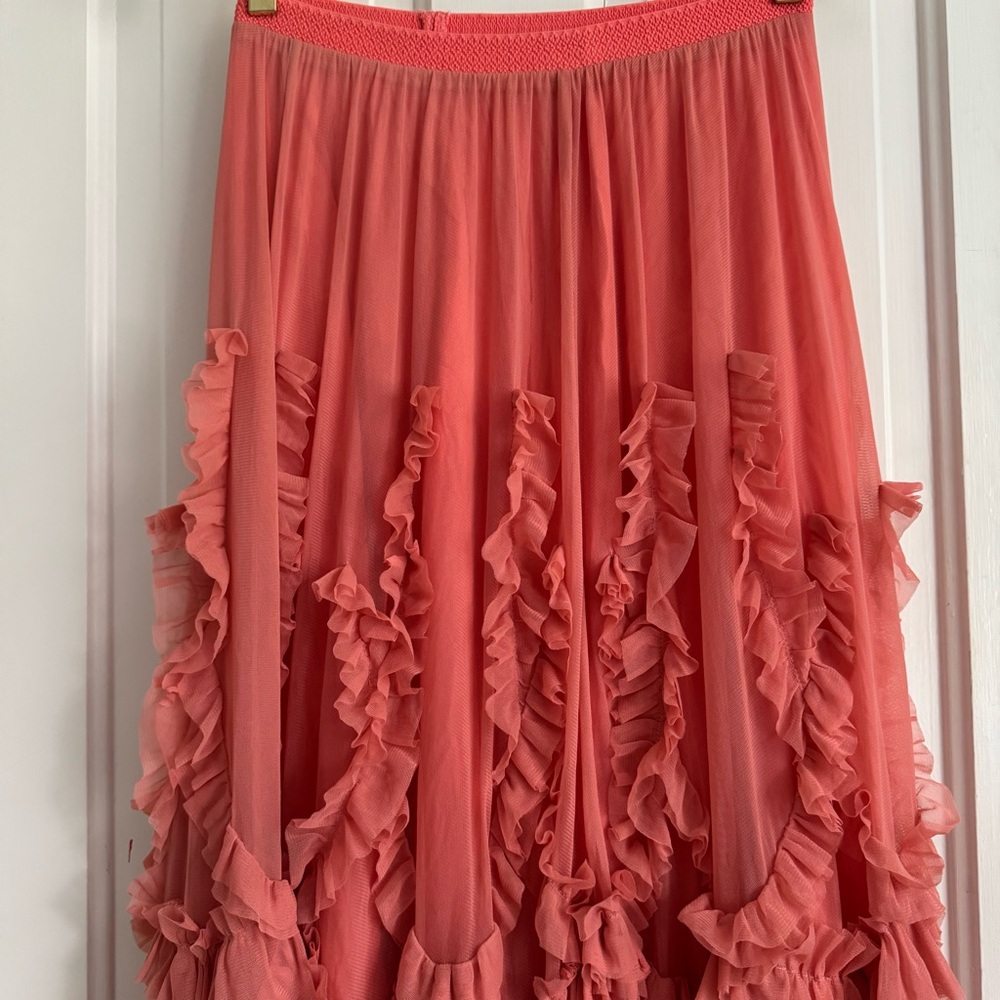Anthro ruffle tulle & mesh midi skirt, gorgeous coral color, elastic waist, NWOT - Picture 6 of 13